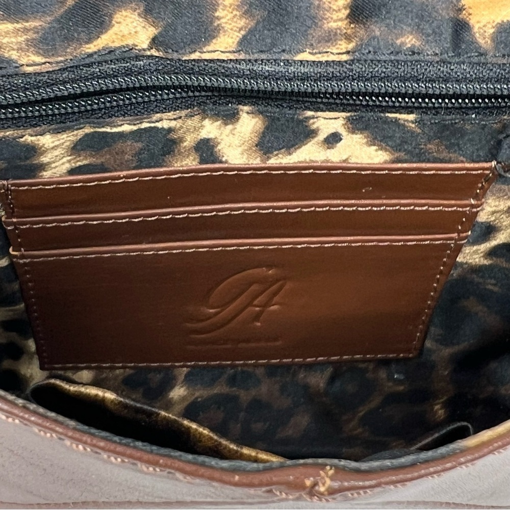 Grace Adele shoulder bag brown with leopard print inside - Picture 15 of 16